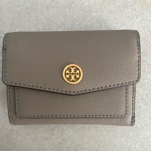 Tory Burch wallet